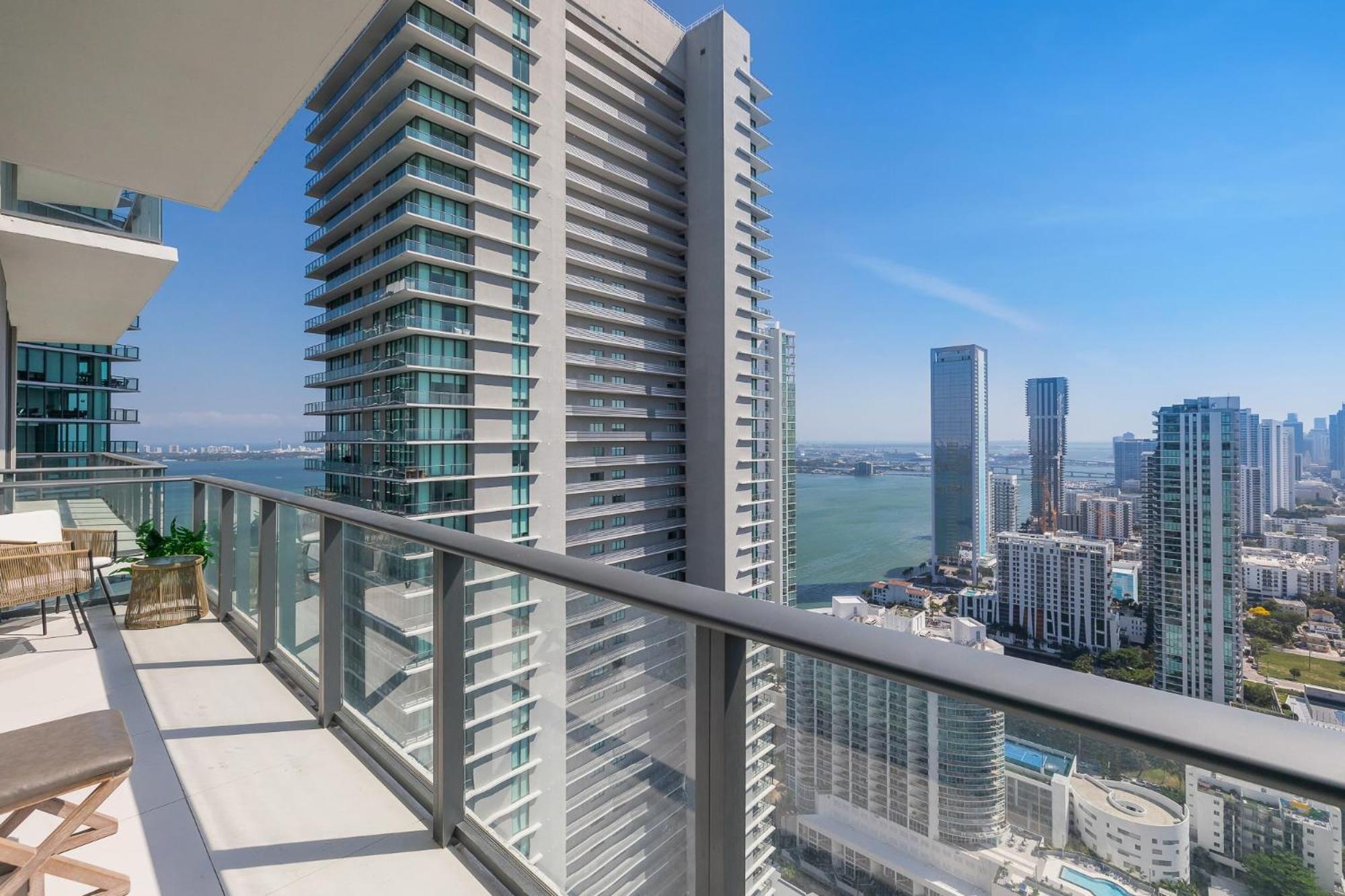 Unique High-Rise Condo In Маямі Екстер'єр фото