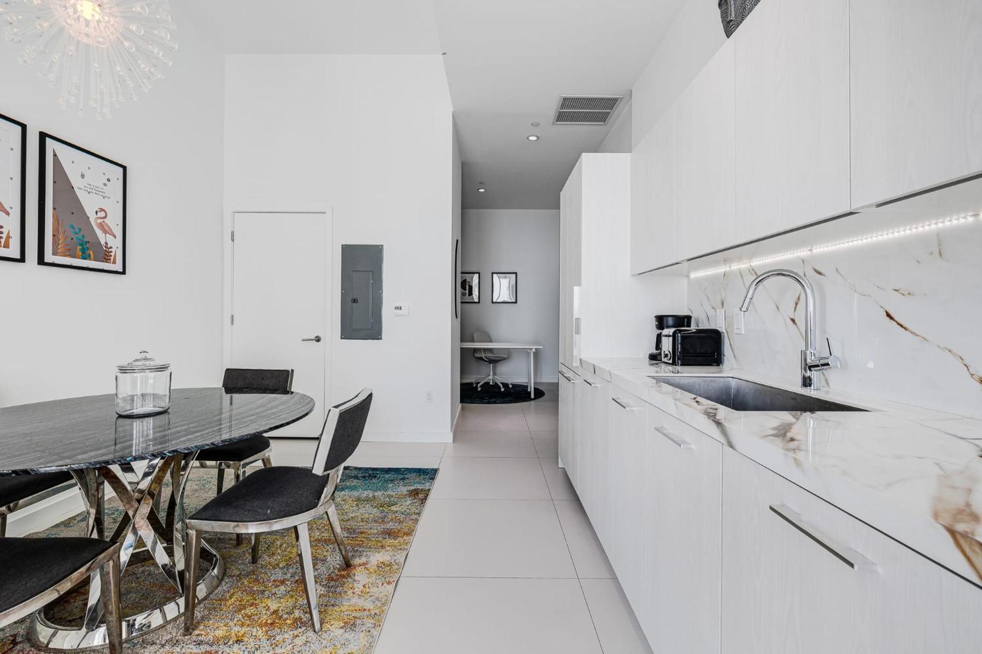 Unique High-Rise Condo In Маямі Екстер'єр фото