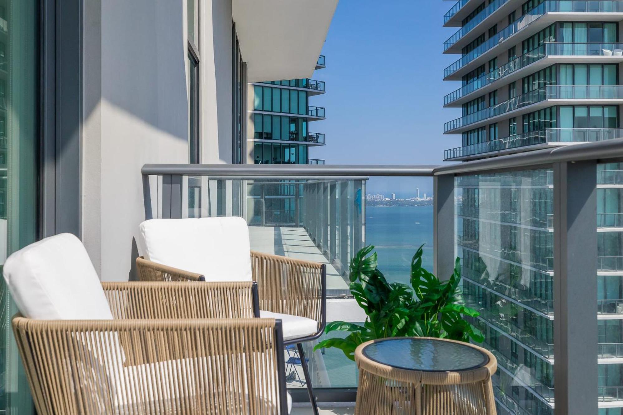 Unique High-Rise Condo In Маямі Екстер'єр фото